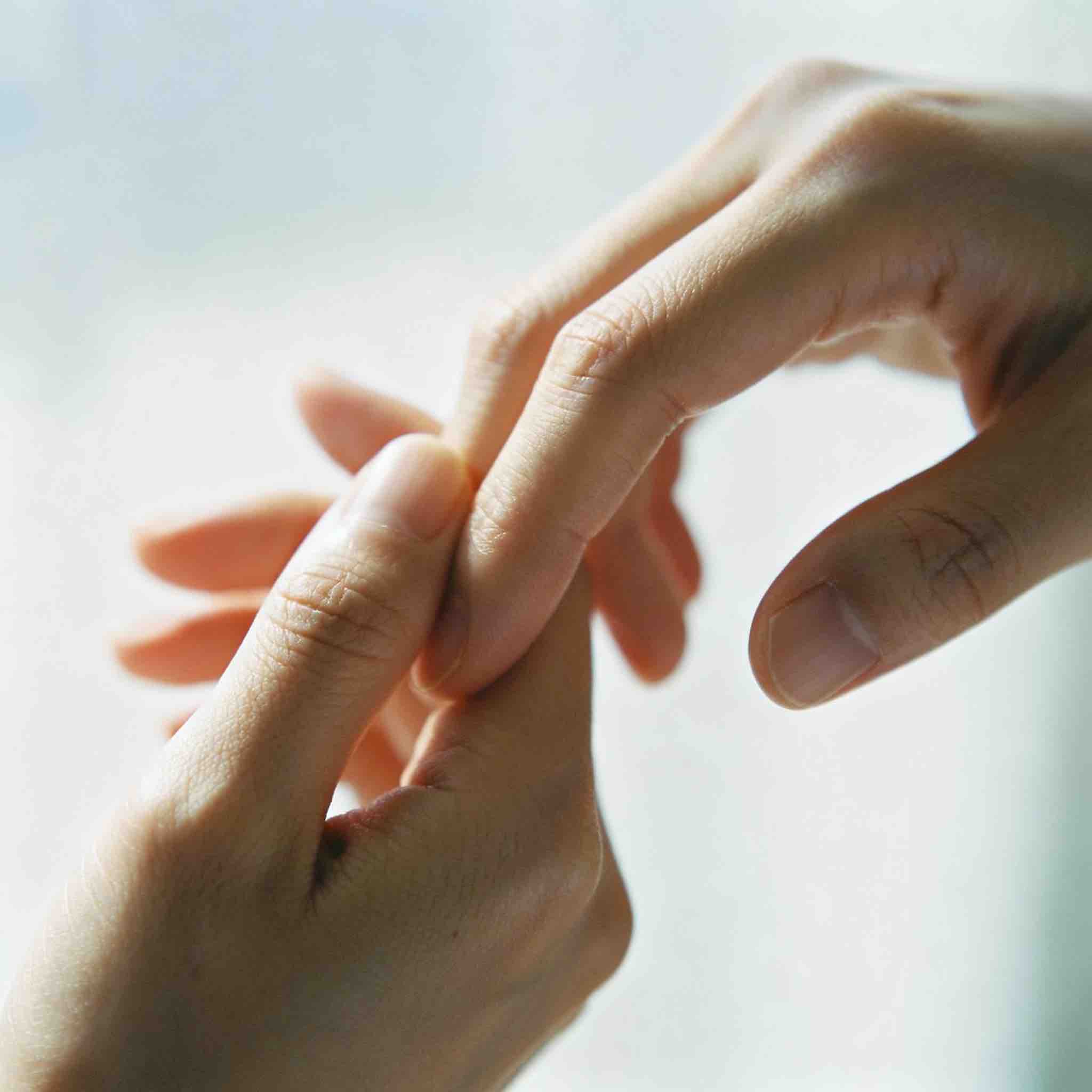 Η Ενέργεια που Αλλάζει τις Σχέσεις: Τι Αποκαλύπτει η Κάρτα της Ημέρας για τις 24 Νοεμβρίου 2025